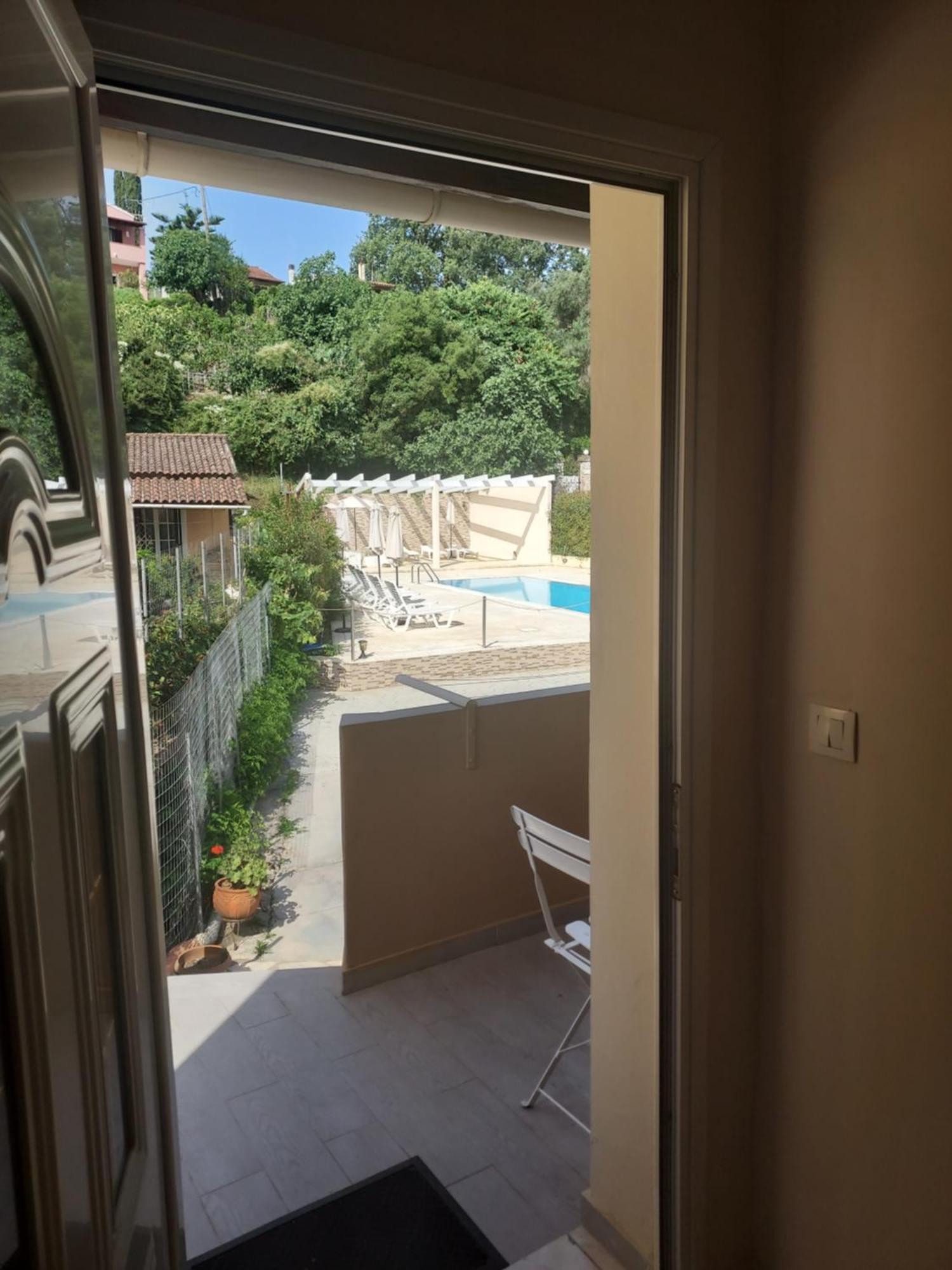 Spiridoula'S Apartments Corfu Perama  Pokoj fotografie